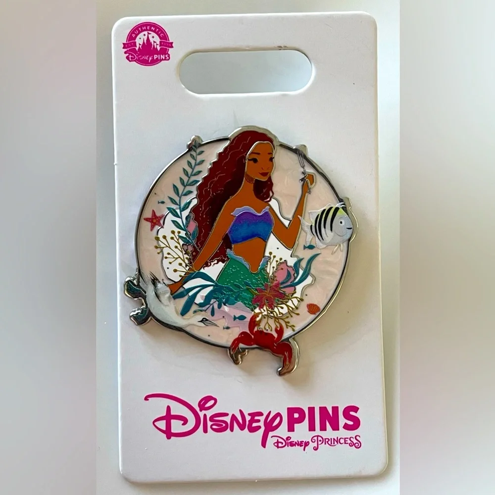 Disney Princess Ariel Trading Pin - Picture 1 of 4